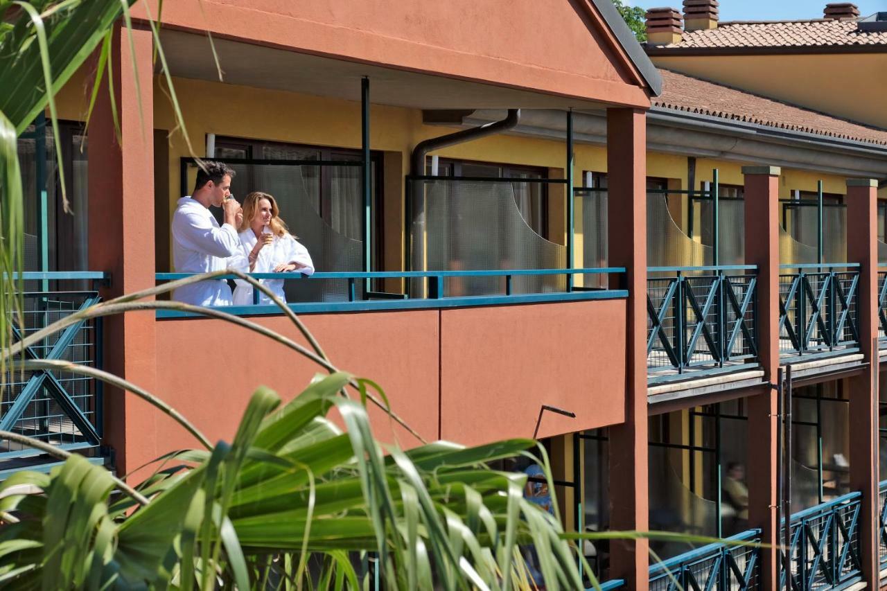 Parc Hotel Gritti Bardolino Exterior photo